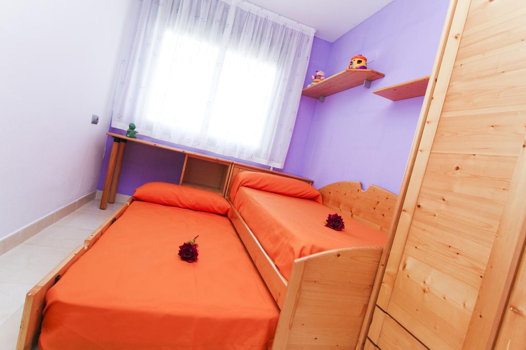 J Tramuntana Planet Costa Dorada Apartment Salou Room photo